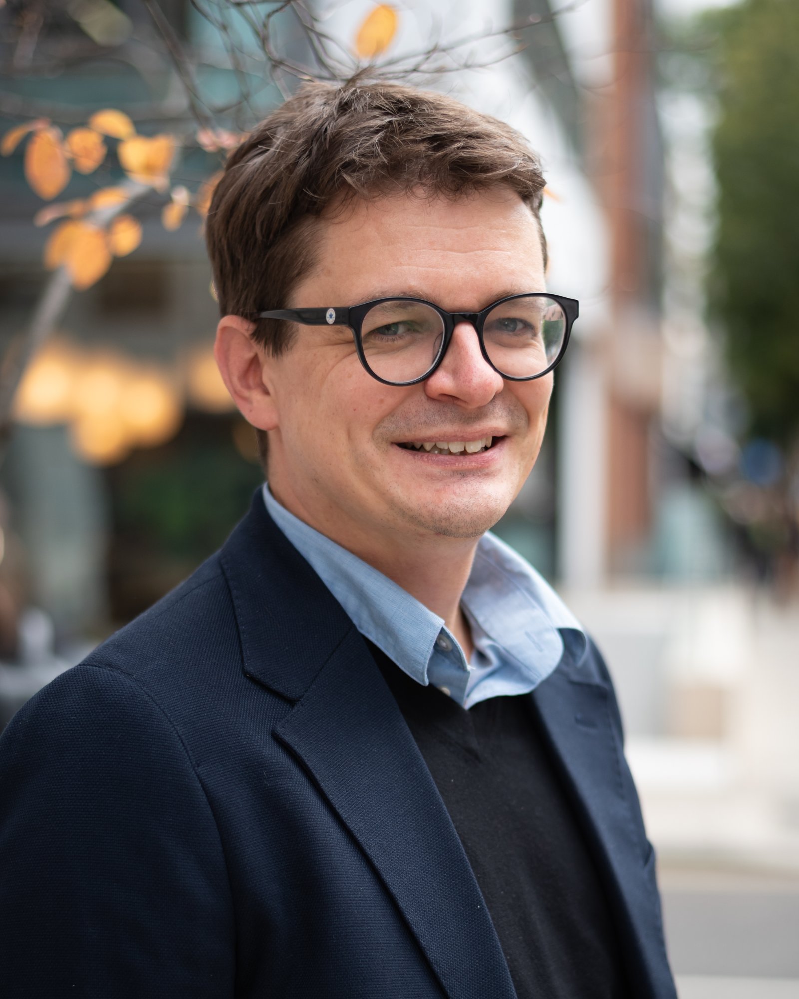 Dr Mark Mann